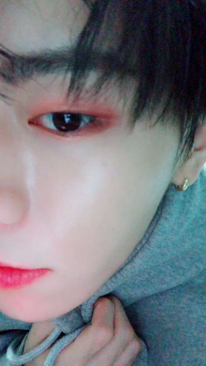 JBJ tweet media