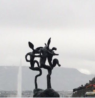 JBFinfo's tweet photo. Flanagan’s ‘Monument’ (1996) causing a stir on the banks of Geneva @ArtGeneve @GrobGallery https://t.co/QCZUCCr8Es