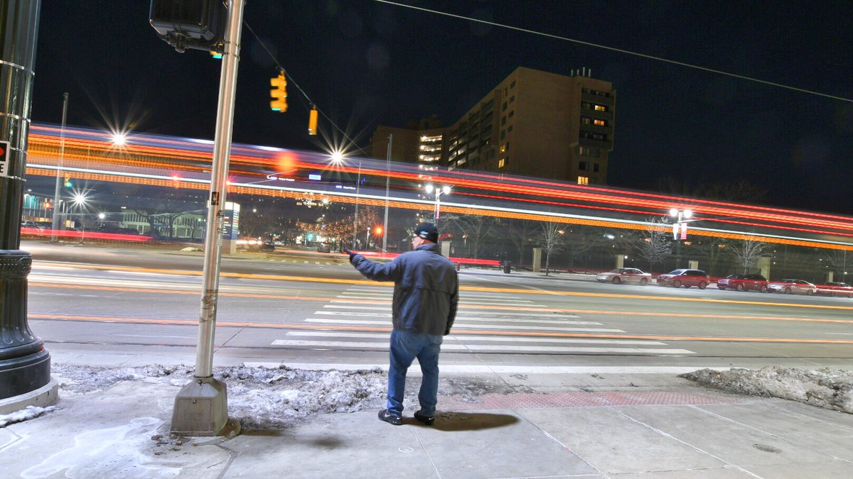 benwa808's tweet photo. When a bus won’t stop for you. https://t.co/B15sigm8yc