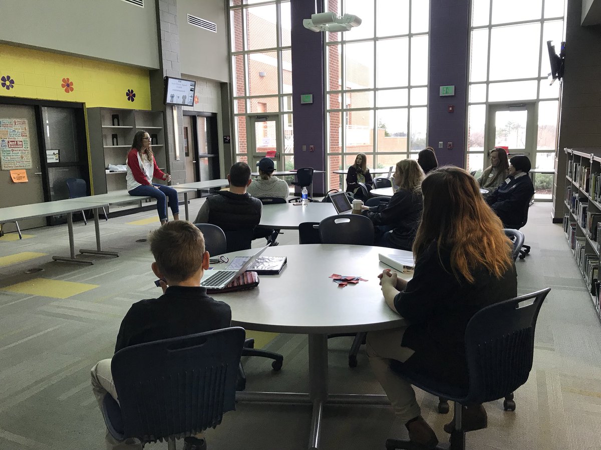 ToshaSwearingen's tweet photo. @ColemansMavs shares the Amazing Shake process at @EdCampMadisonAL https://t.co/9V4AeOIjQB