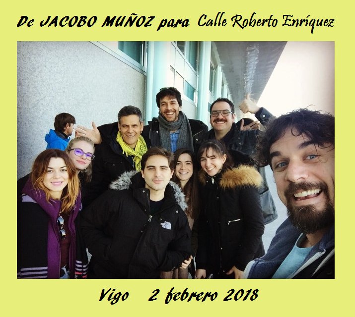 CalleRobertoEnríquez (@calleroenrquez) on Twitter photo Pedazo de foto que nos regala el actor Jacobo Muñoz: artistas de "Cenicienta y el zapatito de cristal" en Vigo con #RobertoEnríquez, <a href="/JOR_USON/">JORGE USÓN</a> y <a href="/crist_suarez/">Cristóbal Suárez</a> de #Arte <a href="/teatrokamikaze/">Teatro Kamikaze</a> todos de gira (2 feb 2018)
Mucho éxito y muchos besos a todos.💝Mil gracias a Jacobo por la foto Pedazo de foto que nos regala el actor Jacobo Muñoz: artistas de "Cenicienta y el zapatito de cristal" en Vigo con #RobertoEnríquez, <a href="/JOR_USON/">JORGE USÓN</a> y <a href="/crist_suarez/">Cristóbal Suárez</a> de #Arte <a href="/teatrokamikaze/">Teatro Kamikaze</a> todos de gira (2 feb 2018)
Mucho éxito y muchos besos a todos.💝Mil gracias a Jacobo por la foto