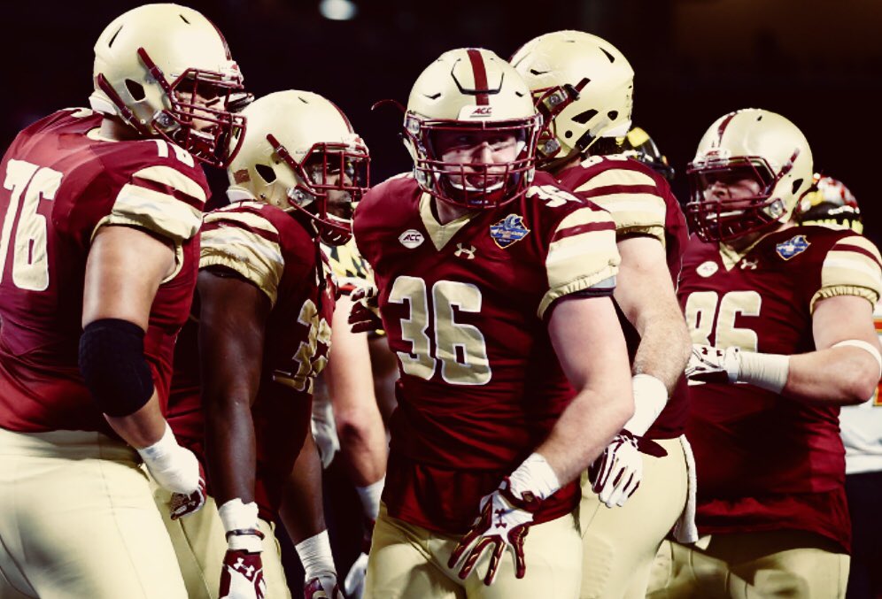 camreddy__'s tweet image. Committed. 🦅🏈