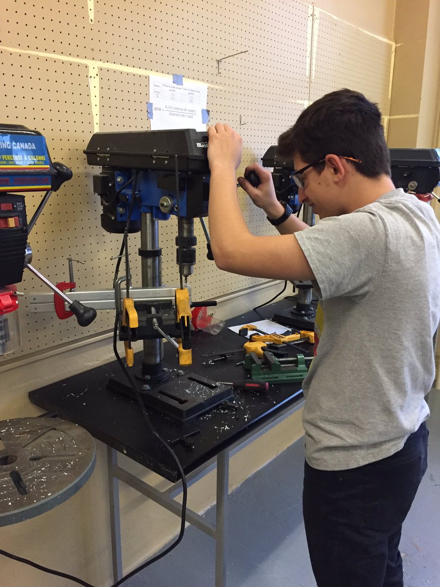 Evolution2626's tweet photo. Déjà la fin de la quatrième semaine ! // Week four already comes to a close! #FIRSTPowerUp #omgrobots https://t.co/3odYjiBpcp