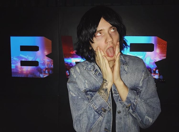 bestpicsofdenis's tweet image. 