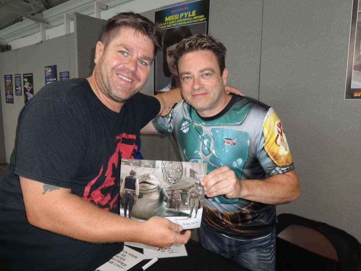 BobaFettANHSE's tweet photo. Memories of a great Comicon experience with my heroes, Jeremy and Alan.
#bobafett #lfcc2017 #comicon #starwars #ComicCon https://t.co/9kNqnuPODm