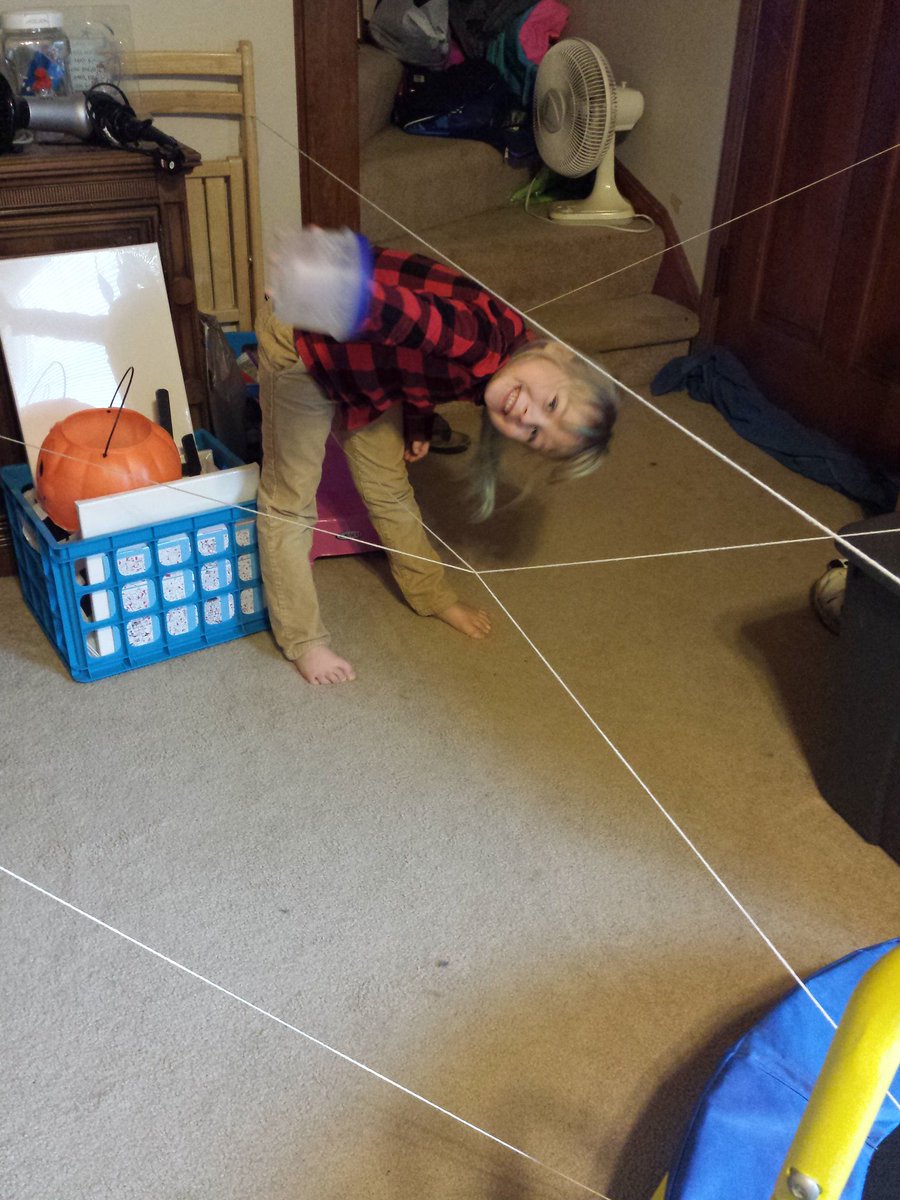 Kitty_Haz_Claws's tweet photo. We found a cool secret agent "Lazer" game for $40 at a store I'm like oh hell no; I'll make my own for Kitten & I did! She's having a blast! #CreativeMommy #SavingMoney https://t.co/3omD7jOVSG