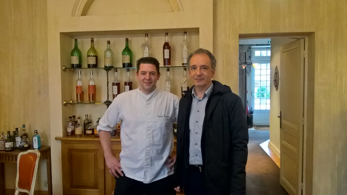 OpenPiron's tweet photo. [NEWS] le chef étoilé David Delieuvin sera le Président du jury de l'Open @OpenPiron 2018.  Tous les détails se discutaient aujourd'hui dans le Restaurant étoilé depuis 40 ans (record en Gironde).
https://t.co/yZMYCQ1L6a https://t.co/4jCdXZHp7k