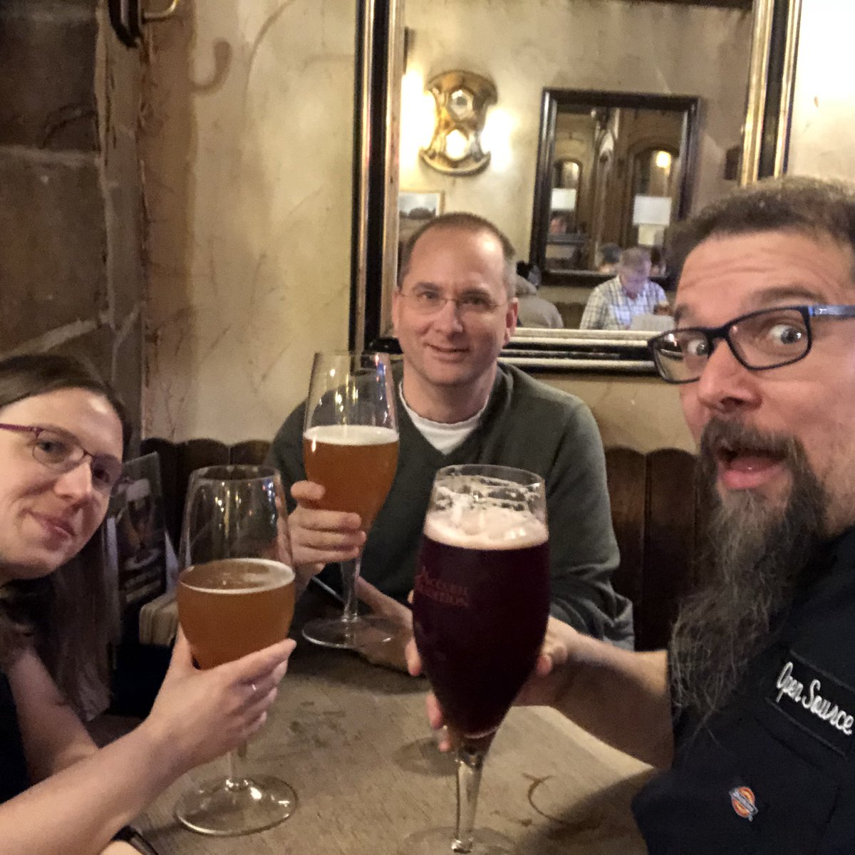 DuaneOBrien's tweet photo. Don’t order the large. #ormaybedo @fossygrl @jeffmcaffer https://t.co/sOufNV5XuL