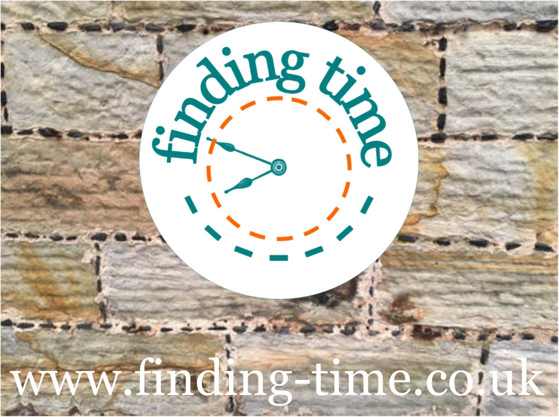 The beginning of a new collaboration with textile artist and indigo dyer Lindsay Roberts tartsart.co.uk - textile retreats, hand stitching in beautiful countryside surroundings, peace to lose yourself in stitch x #slowstitching #retreat