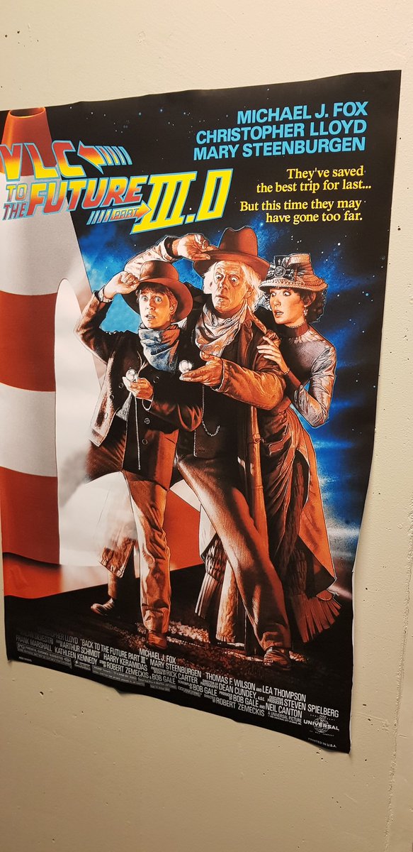 videolan's tweet image. Cool posters and goodies at the @videolan booth at #FOSDEM #FOSDEM2018