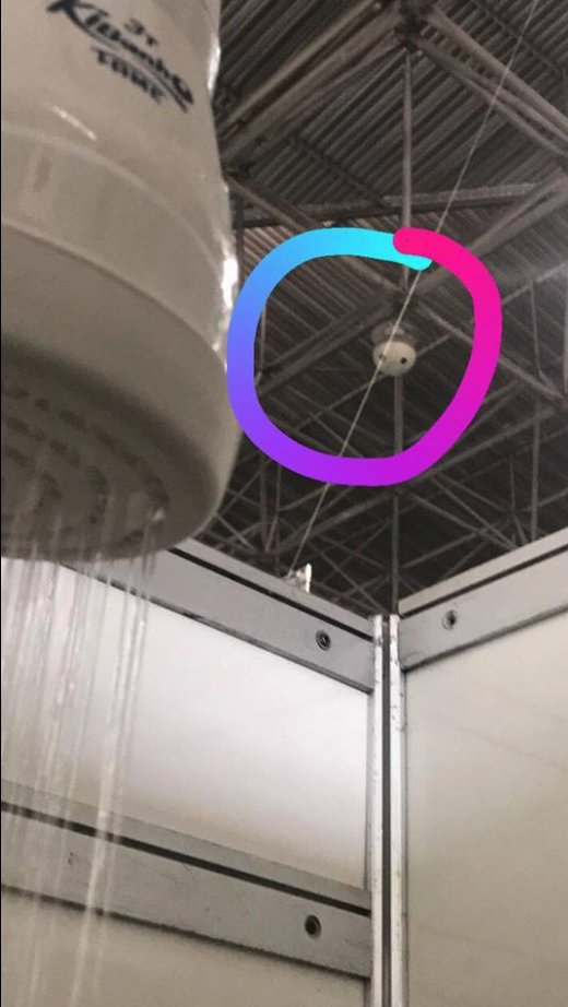 pombuseiro's tweet photo. Pruuu "pruuu" pruuu

Tradução: Pessoal preocupado que acharam uma camera "escondida" nos banheiros, mas nem manjam do meu monitoramente aereo a 11 anos.

Mereço ganhar porque sou o ícone da CP.
@stkcesar @LordYome @isadora_oliv_ #cpbr11 #CPBR #ficadica #pas #brindecp #humildade https://t.co/DpVSktUOtI