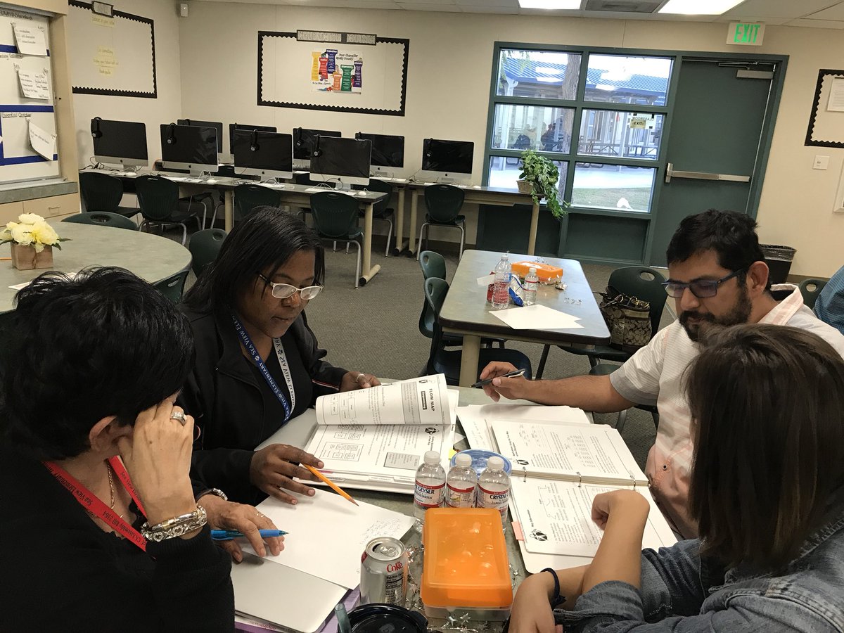 Part II of <a href="/ThinkingMaps/">Thinking Maps</a> training finished this week at Sea View Elementary. Teachers working hard to learn for the benefit of their students!  #CVUSDLearns <a href="/CVUnified/">Coachella Valley USD</a> <a href="/DrSteeleCVUSD/">Dr. Timothy Steele</a>