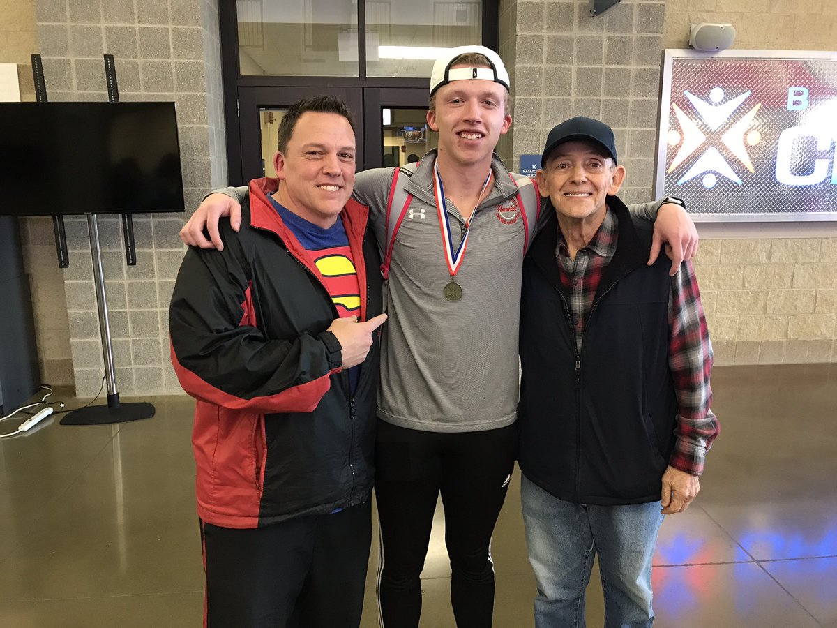 robertmiskelley's tweet photo. We spelling champion today from the Crossplex  - JAKE DIGGS - for he is your STATE CHAMPION!! #workethic @diggs_jake @HuskyHoDown https://t.co/3dqzSd8P9a