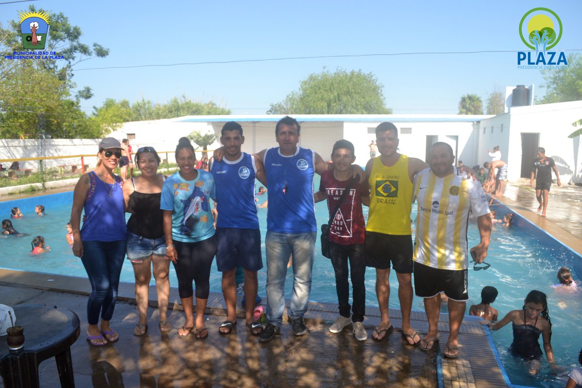 munideplaza's tweet image. NIÑOS FELICES
#COMPLEJOAQUA 
Mas de 100 chicos disfrutaron de una mañana espectacular en el Natatorio Complejo Aqua.
Dentro de las actividades que tiene el Área de Deporte en la colonia de vacaciones, esta es una de ellas,  incluir a todos los chicos de los diferentes barrios.