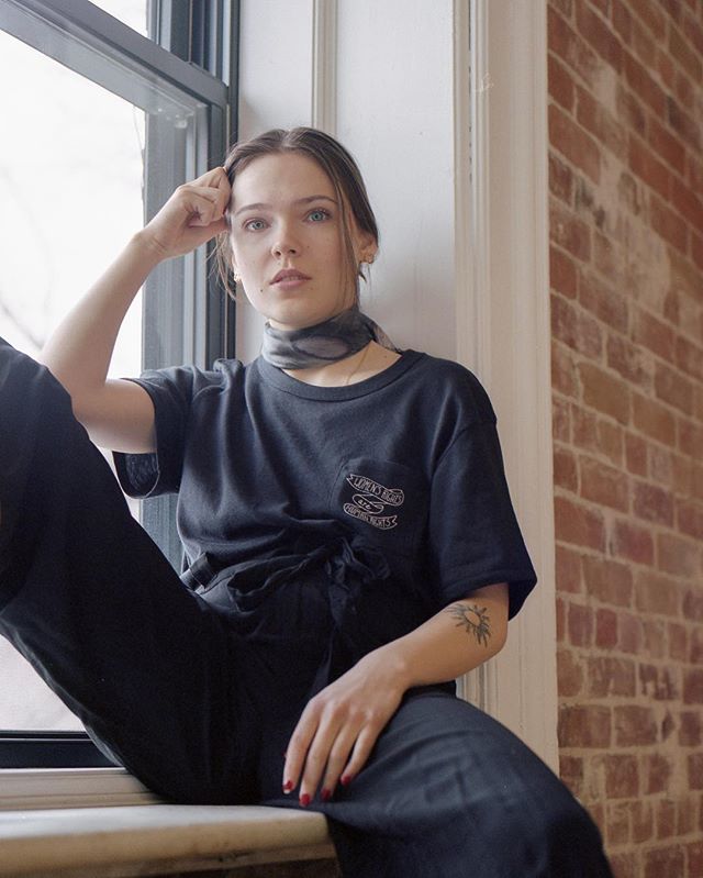 PtahMelchizedek's tweet image. Did a collab with @asset_designs &amp;amp; @katalexandrovna and really loved it! 🙌🏾 Now I just need to spend an eternity cleaning out dust spots in the other scans 😩

#portra400 
#35to220 #mediumformat #120 #filmphotography #ishootfilm #analog #vogove #montr… ift.tt/2E0KTU5