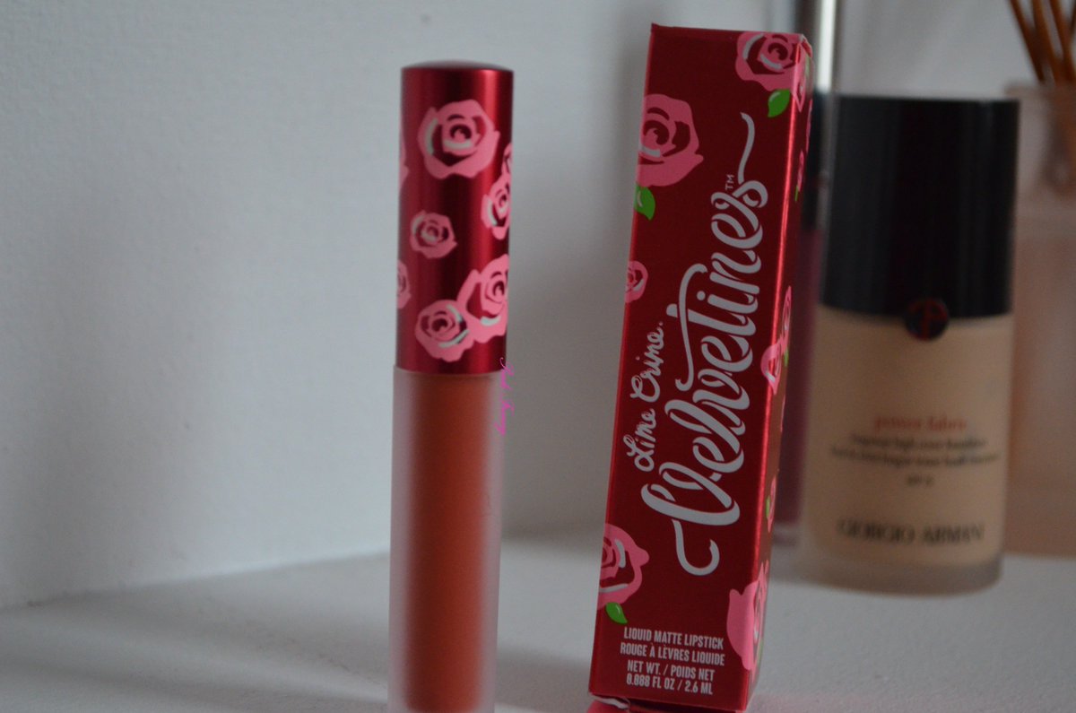 Pink_Frenzy's tweet photo. #New | I have new liquid lipstick in my life! Its a beautiful brick red  liquid lip from #LimeCrime! https://t.co/suyC7LZwHi @limecrime

#LquidLipstick #review #lipstickaddict #lipstickaddicts #makeup #beauty #beautyreview #bbloggers #crueltyfree  #makeuplover #beautylover https://t.co/drKljRcNVF