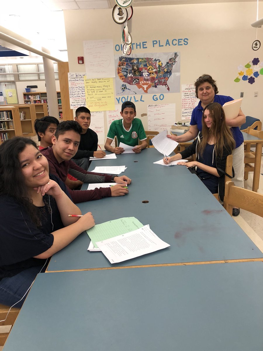 shariverge's tweet photo. Saturday’s are for Success. #falconsflying #grit #litcoachlife @FHH_FalconFury @thefalcongrind @MaryStratos8 https://t.co/FSE889IgBM