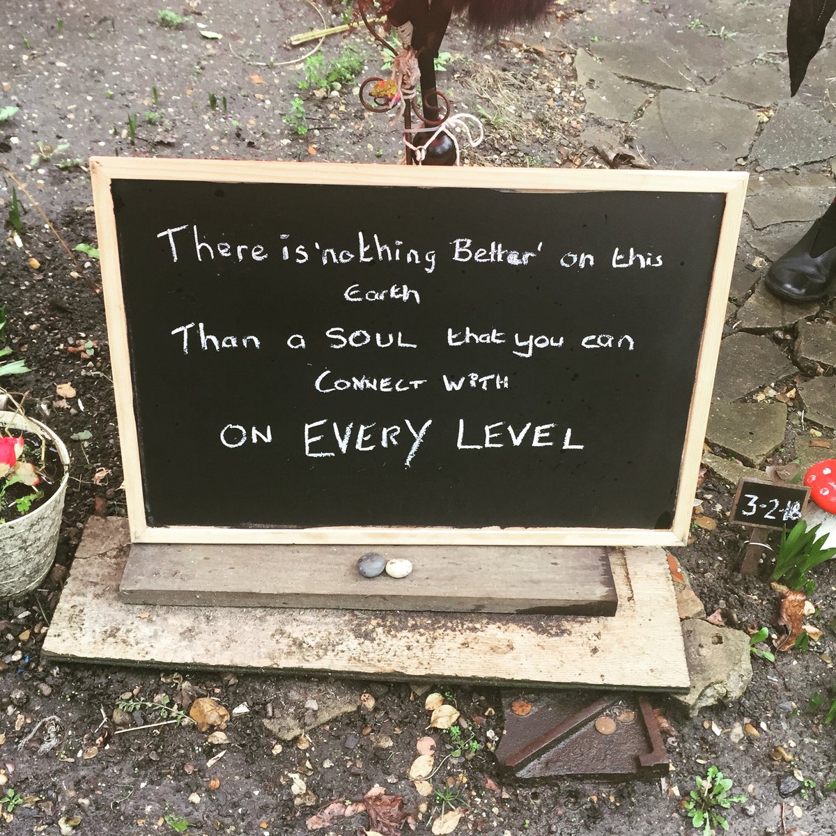 peckhambird's tweet photo. #nothingbetter #onthisearth #soulconnections #onanotherlevel #peckhamcares #peckham #peckhambird https://t.co/B17ajSuCmk