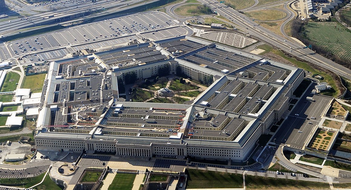 politico's tweet photo. Trump plan calls for new nuclear weapons https://t.co/aZCaG0v6xg https://t.co/b8VbpapRCN