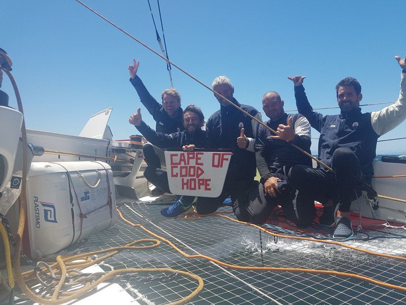 eTurboNews's tweet image. Giovanni Soldini and Team Maserati Multi70 Round Cape of Good Hope After 16 days of Navigation dlvr.it/QDt8rX