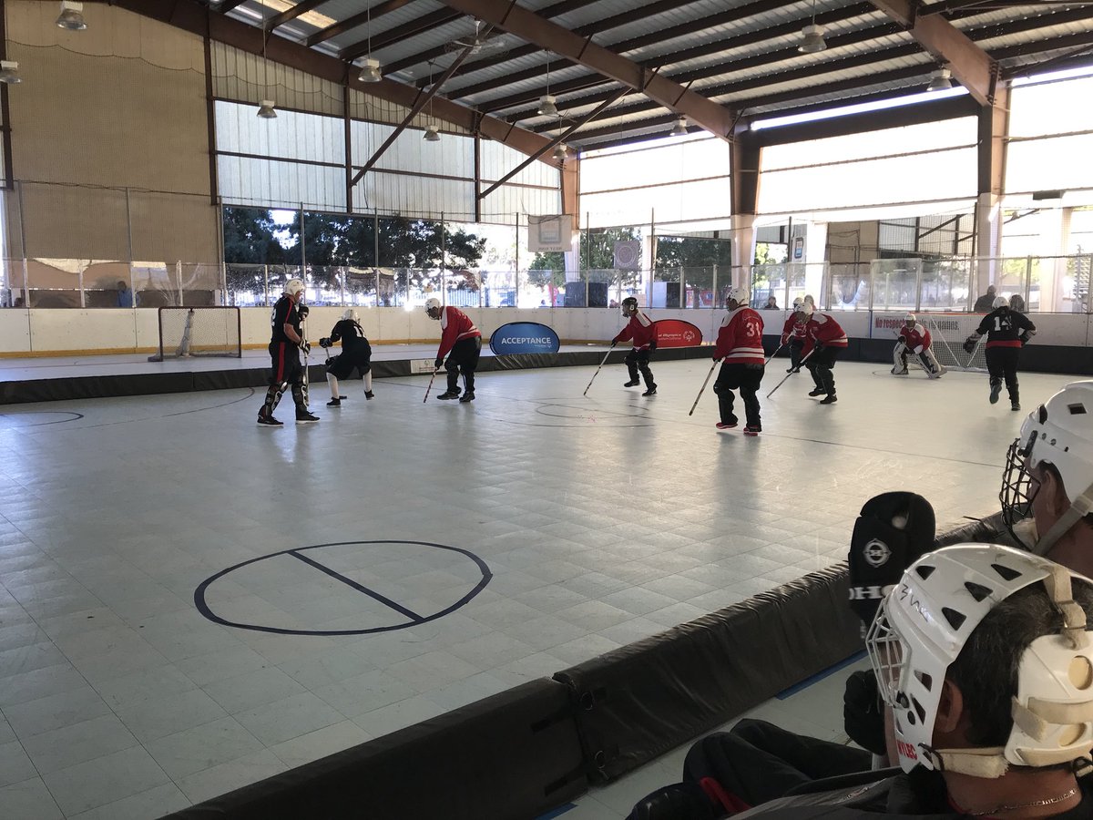 SOSC_SanDiego's tweet image. The games have just begun! The floor hockey competition is underway and all the teams are ready to go. Everyone is hyped up and on their way to e joying a great day watching and playing floor hockey! #specialolympics #sandiego #floorhockey