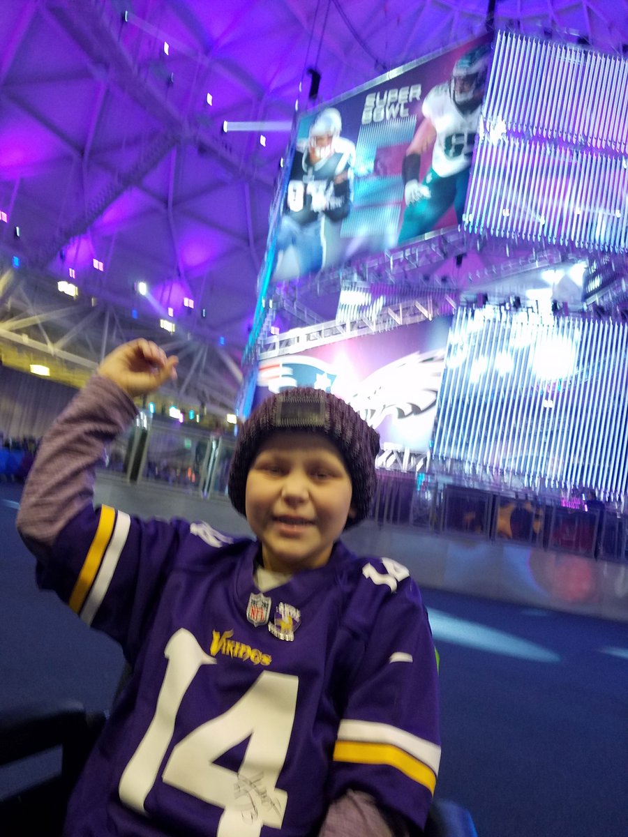 hopeonwheels's tweet photo. "I am enjoying the Super Bowl Experience at the convention center in Minneapolis. Getting this close to the Lombardy Trophy is super cool!"

- Peyton https://t.co/0sBcwivGcc