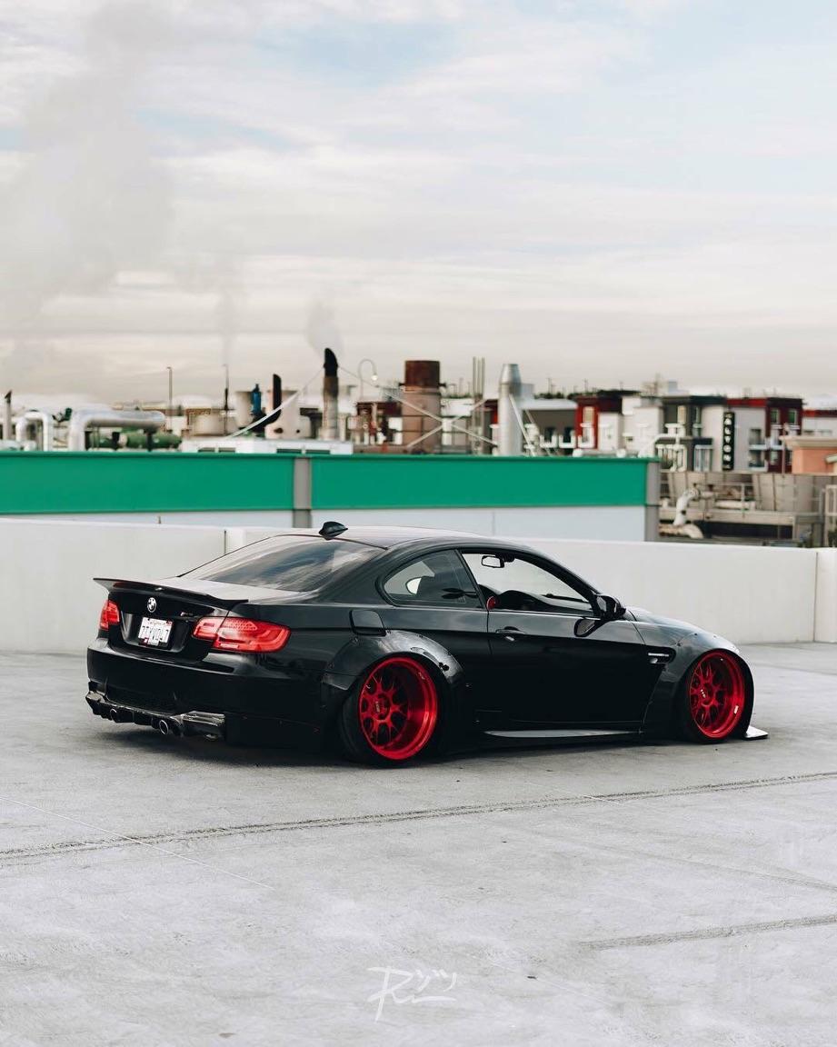 KingsOfXhaoe's tweet photo. Personal goal to have a clean e90 m3π pic?? Owner?? #kox #kingsofxhaoe #slammed #fitment #racecar #fitment #euro #jdm #slammedsociety #slammedenough #cleanaf #lowaf https://t.co/y2OGpo8ihk