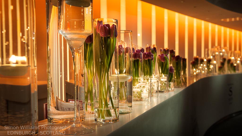 Another astonishing flower installation <a href="/eicc/">EICC</a> Lennox by Ian <a href="/WildEdin/">WILD</a> 1800 hanging flwoers + 2000 on tables &amp; elswhere for annual ball 1000 people