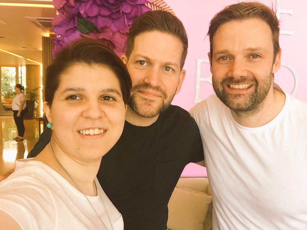 REAL_BILEVICIUS's tweet photo. nice afternoon! ππππ§π§βΊοΈ @djpaulthomas @danstonemusic #fsoe500 #argentina #2018 #BuenosAires2018 #fsoeweekender #weekend https://t.co/ktZCcB7bKR