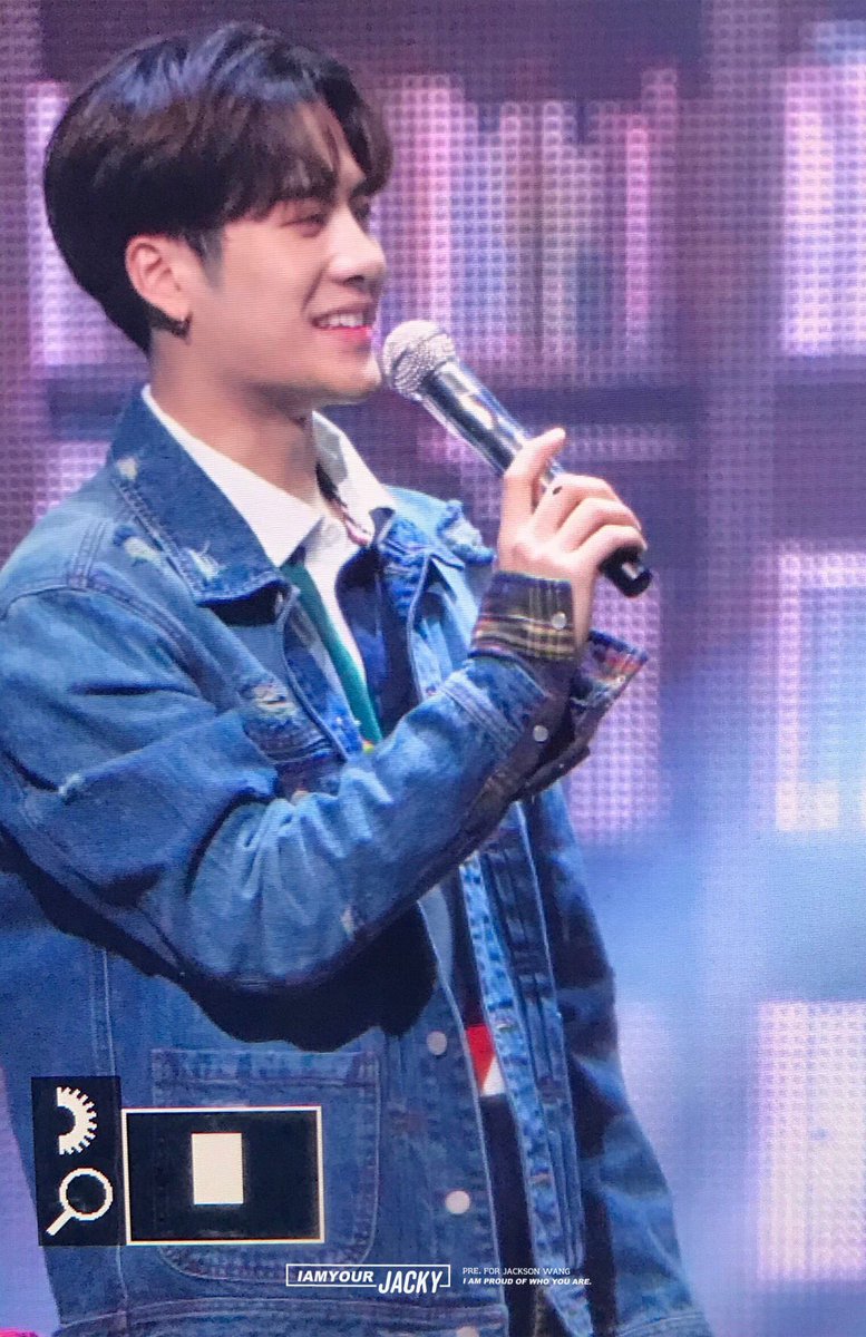 pymmiez0908's tweet photo. นั่ลลั๊กกกกก ชอบฟันกระต่ายของเฮียยย
#TwitterBestFandom #TeamGOT7
#GOT7 @GOT7Official https://t.co/itM3LaVizA