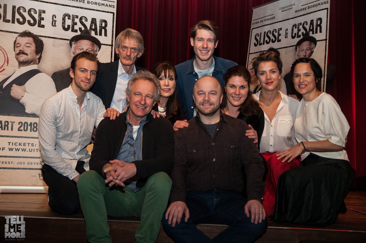 Volledige cast van het iconische 'Slisse en Cesar' voorgesteld tellmemore.media/volledige-cast… … … <a href="/UitgezonderdT/">UitgezonderdTheater</a> <a href="/stanycrets/">De Cretsman, senior tweeter/coach/expert/adjunct</a> <a href="/JamesCooke1984/">James Cooke</a> <a href="/Bart_DeWever/">Bart De Wever</a> #svenderidder #warreborgmans #slisseencesar #theater #tellmemore #tmm