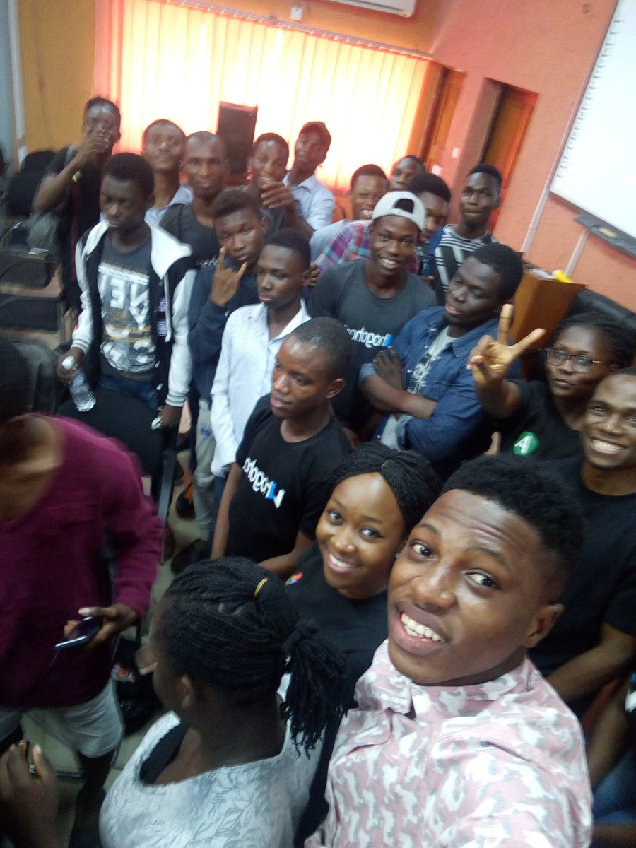 solarsoft0's tweet photo. #forLoopUnilagHACKOKA 🔥🔥🔥 https://t.co/yYWkiDvova