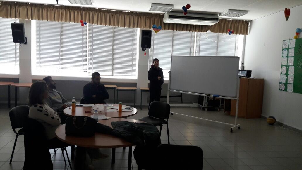 AboudaherSarine's tweet photo. Formation enseignants motivés #eps #Athlètes_de_premier_degré #cycle_4 #pentabonb @Hhhsinfo @DidiSaleh10 @dina_jradi https://t.co/THAnmiGhPi