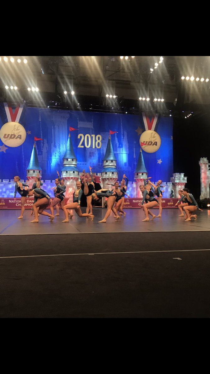 UDAnews's tweet photo. These amazing teams are kicking off the Medium Jazz division here in the HP Fieldhouse at #UDAnationals! ✨ https://t.co/Og9rlz8odt