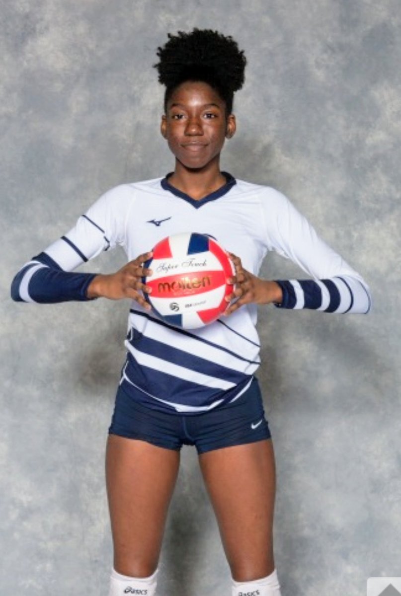 preachmama92's tweet photo. American Volleyball 17U! Putting in work today in Jessup, MD! Appreciate local tournament as we have been on the road every weekend in January. Going for the Gold today baby!
#blockcity
#blockbuster
#zsazsa
#daddyondeck
#mamatired https://t.co/Lc9rAjMYM7