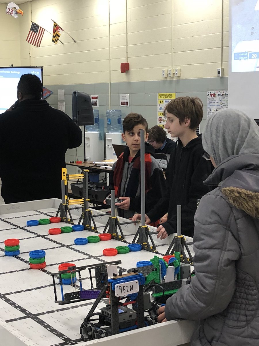 RMS952Robotics's tweet photo. RMS Robotics competing today at the Holabird MS BCPS VEX IQ tournament. Lots of fun and a great event! https://t.co/qCqkO14G4s