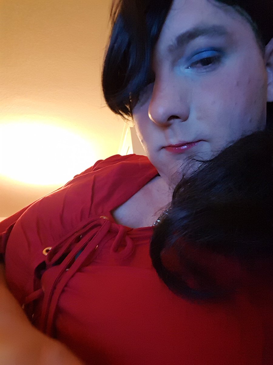 CDFionaFox's tweet photo. Feeling very sexy right now.
Cant wait to go a walk.
@MistressSarahHH
#sexygirl #sissylut #sissyout #crossdressing #firsttime #redlips #redshirt #boobs https://t.co/VMtvZ0JUIe