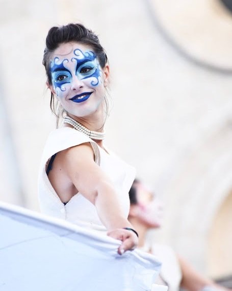 comunepordenone's tweet photo. #carnevale in piazza Risorgimento a #pordenone domenica 4 febbraio alle 16 con la compagnia accademia creativa: #trampoli, #acrobazie e un divertentissimo #happening con decine grandi palloncini bianchi: venite vestiti di bianco!
>>> https://t.co/k1MGYkttvI https://t.co/FdOion3Duw