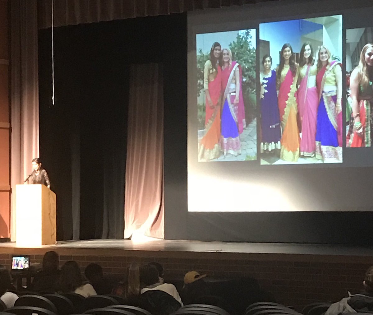 RDobney_EDU's tweet photo. Sophie Tayade discussing the difference between appropriation and appreciation. #onecomm18 https://t.co/jpvXMOvZuE