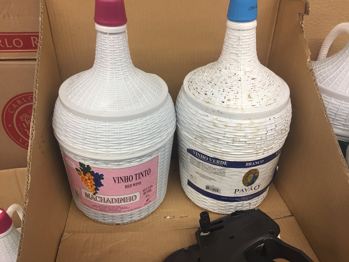 BostonServer's tweet photo. This 5L plaster wicker jug of wine is the fuel that nightmares are made of. #choices #poorlifedecisions #savmor #serverdayoff https://t.co/a6j4ngBzpb