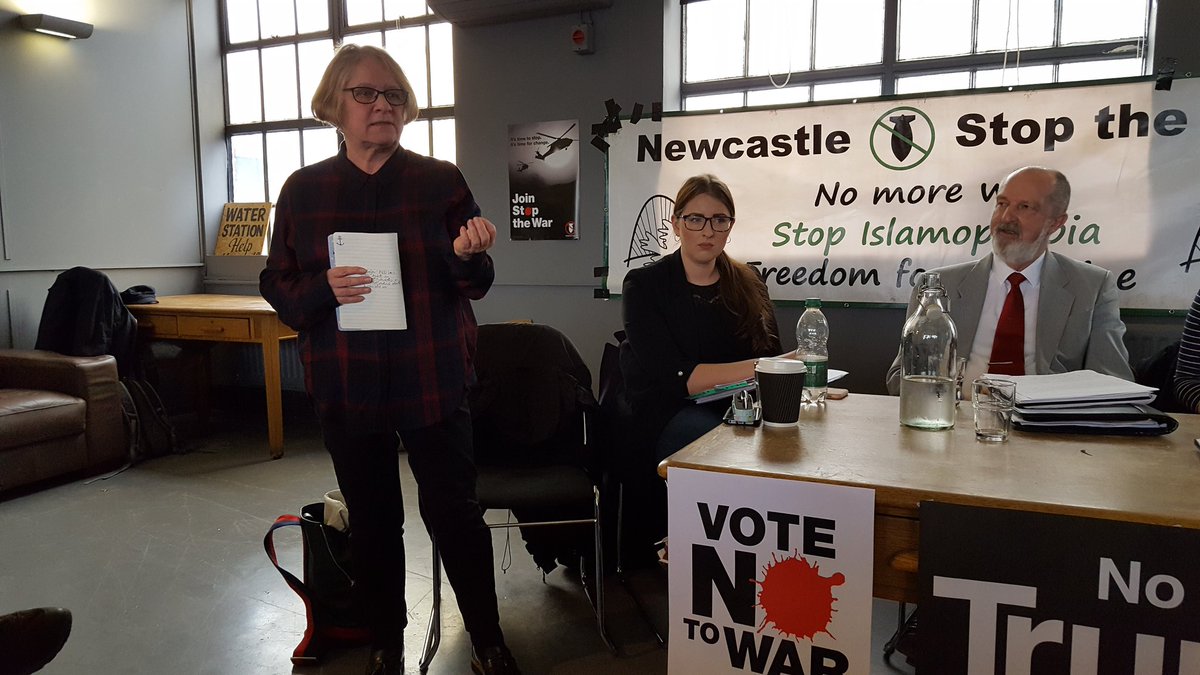 CatbytheC's tweet photo. #LindseyGerman @LindseyAGerman convenor of #StopTheWar speaking at @NewcstleStopWar meeting at @GStreetSocial #Newcastle 3/2/18.
"The present government is a disgrace.We want disarmament and an end to wars in our name."
"War is a stain on our society."
#WelfareNotWar #StopTheWar https://t.co/HEDQo1roOF
