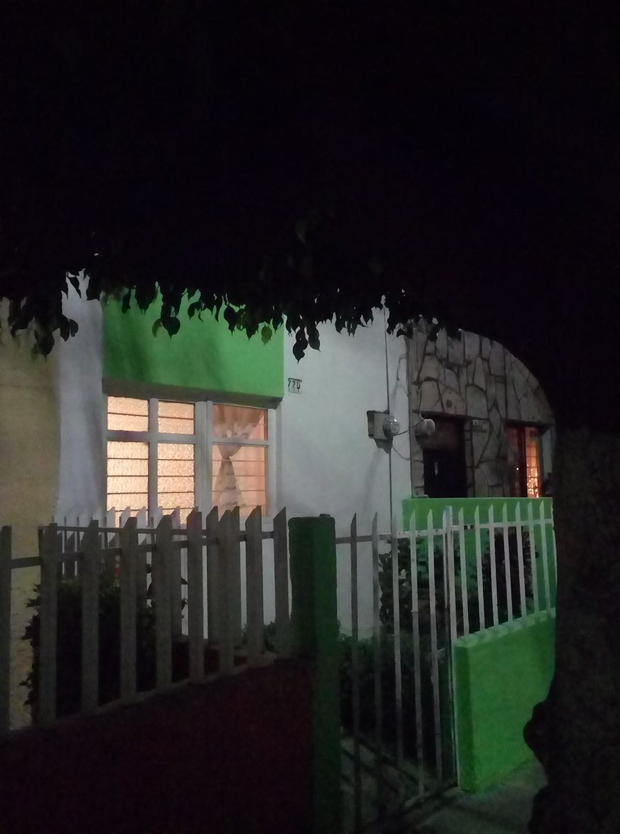andociegon's tweet image. Calle Felix Palavicini 720 entre Obreros de Cananea-Calle Rafael Vega Sanchez vecina agresiva sigue adueñandose la via publica @InspZapopan