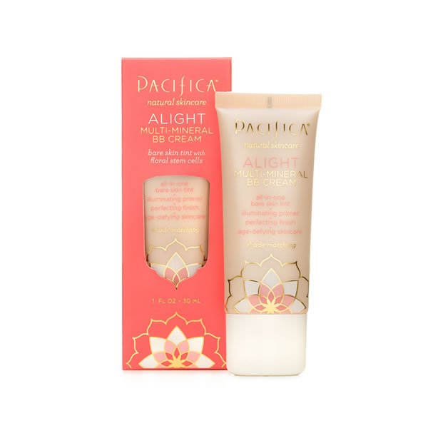 eluxemagazine's tweet photo. These natural &amp; organic #BBcreams are all you need to protect your skin this winter. Not only do they hydrate, but they also give skin a wonderfully healthy tint: https://t.co/GewgL22NbD @ILovePacifica @JOIKEstonia @PHBbeauty #skincaretips https://t.co/pEPOki498h