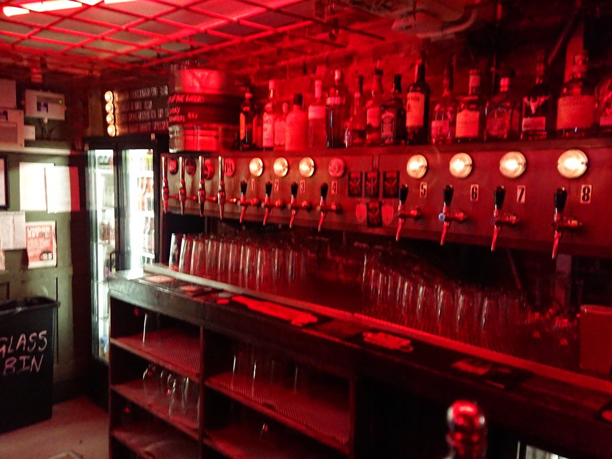 BlueReefPools's tweet image. George, in Brighton Green Flash IPA. Fantastic @Brewed_Boy