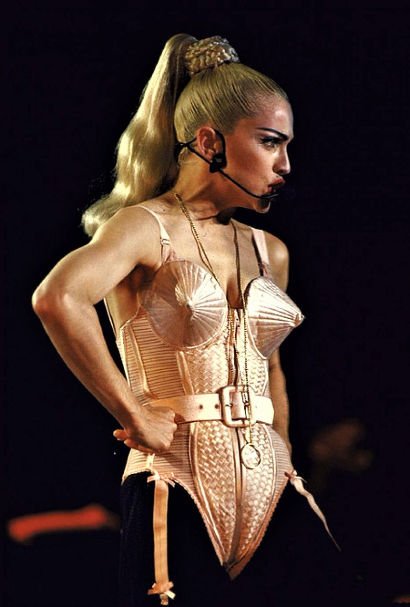 X 上的COMMON MADONNA FAN：「The corset with cone bra from