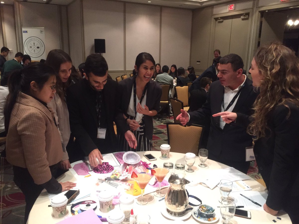 FDimanche's tweet photo. Experiential session at #RHTC2018 @HTMRyerson : make an Instagram-able 🍹! Props are available and be creative! @TRSMRyersonU @RyersonU @RyersonHTSS https://t.co/wGr4GwgOiw