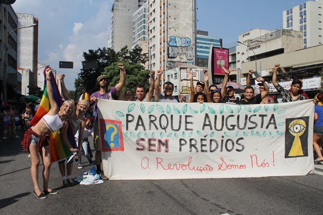 Grupodobemestar's tweet photo. Carnaval de Rua de São Paulo deseja o Parque Augusta sem Prédios, com Gestão Popular.https://t.co/oexkJoeV3j #IntervençãoUrbana #Performance #ArevoluçãoSomosNós #Águárvore #ACidadeéNossa #33Bienal #BienalSP #BienalDeSP #Bienal #ArteDeRua #ArtePopular #ParqueAugustaVive #Natureza https://t.co/4pIM3d8cwn