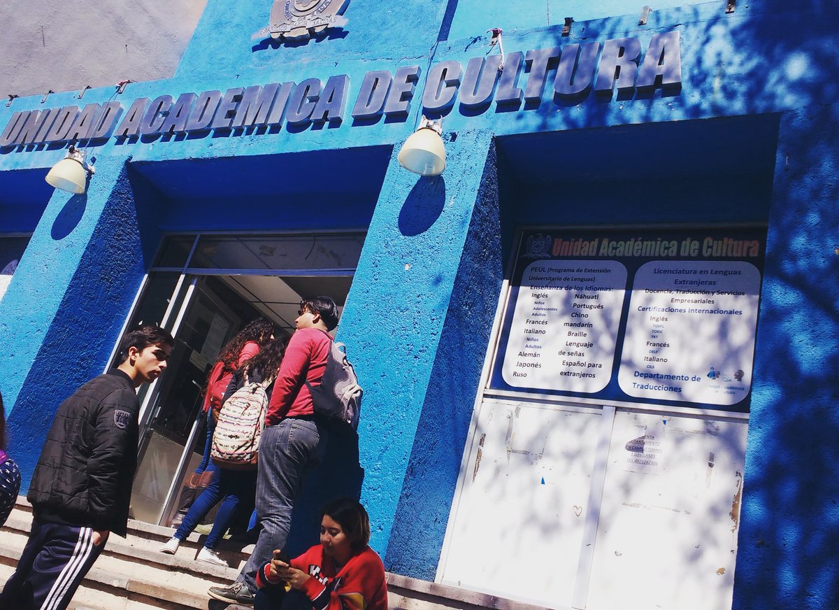 marginadoone's tweet image. Centro de idiomas#UAZ