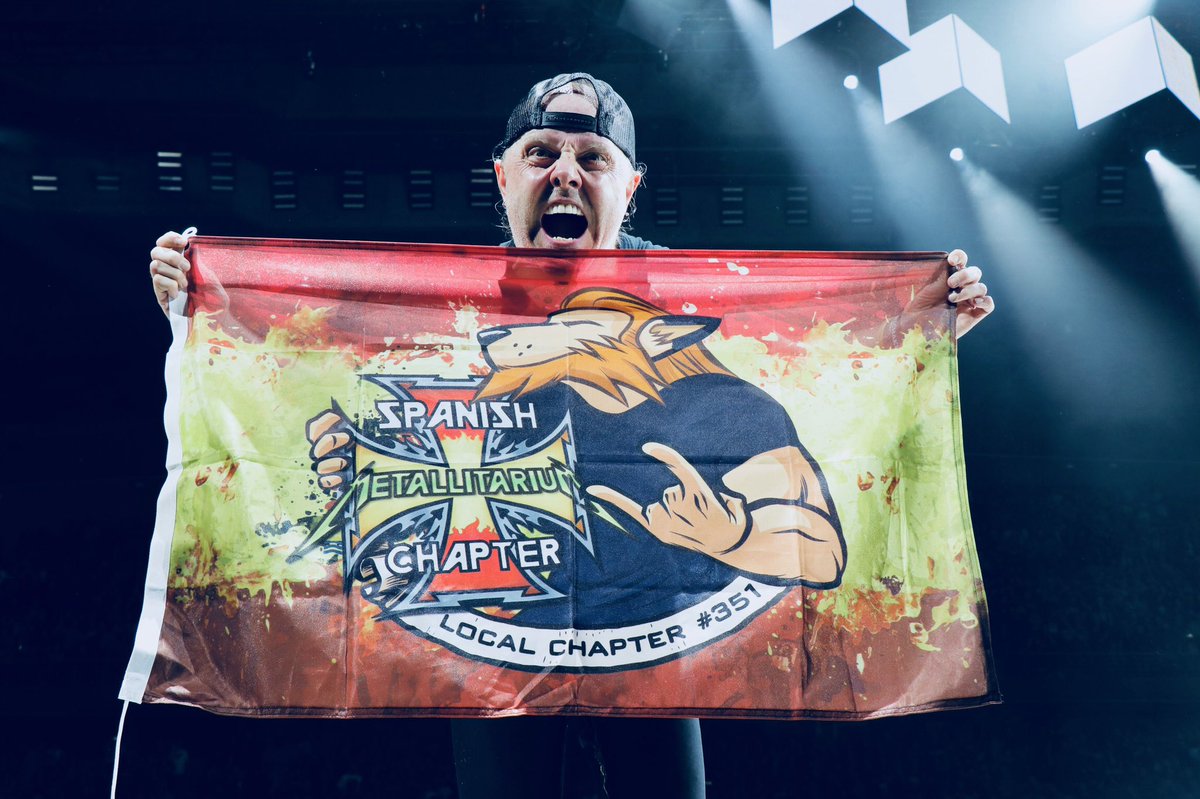 Madrid! One down, one to go! Thanx for bringing it as always ....and a special shout out to all the local chapters for their continued support! 🇪🇸 #wanna #metinmadrid #fifthmember <a href="/MetallitariuM/">MetallitariuM</a>