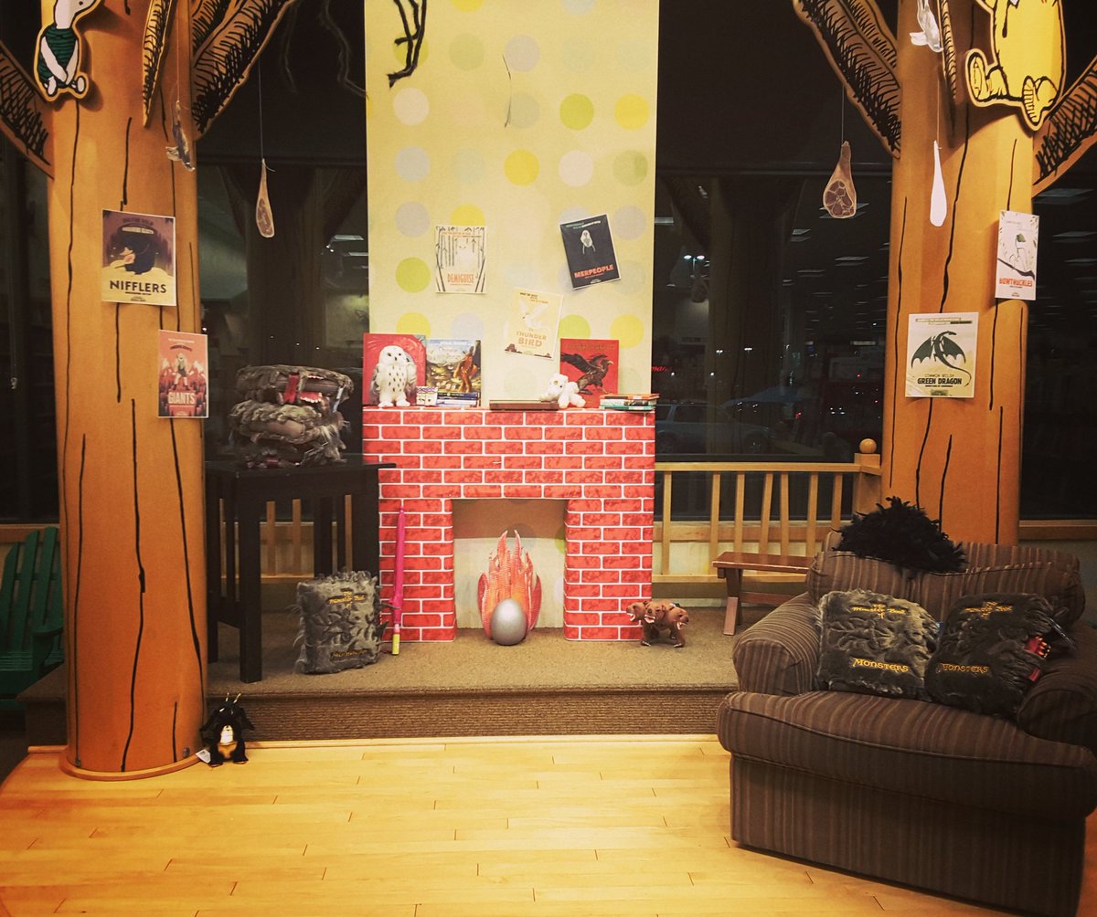 BNMcKinleyMall's tweet photo. Thank you to everyone who helped us celebrate #HarryPotter and #FantasticBeasts today!! We hope you had as much fun as we did and we'll see you next time! #BNHP #ReadTheMagic #bestbninbuffalo https://t.co/cs53K7ZS6U